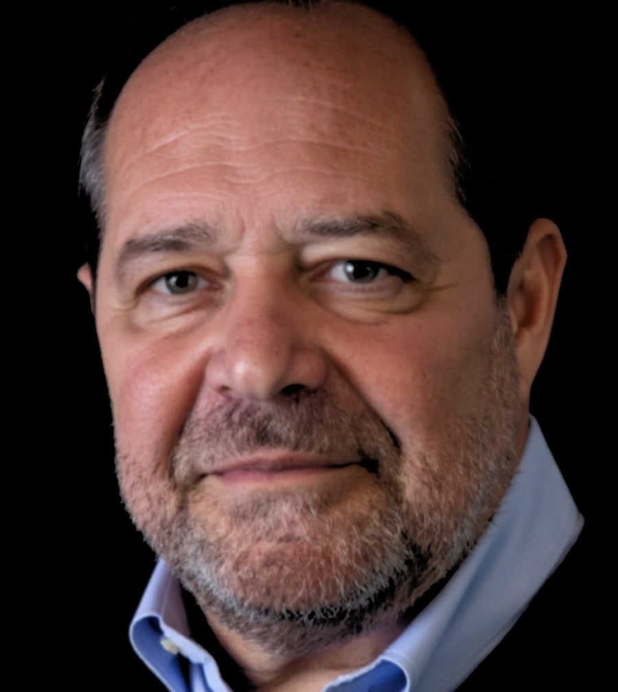 Portrait of Paul Meyers